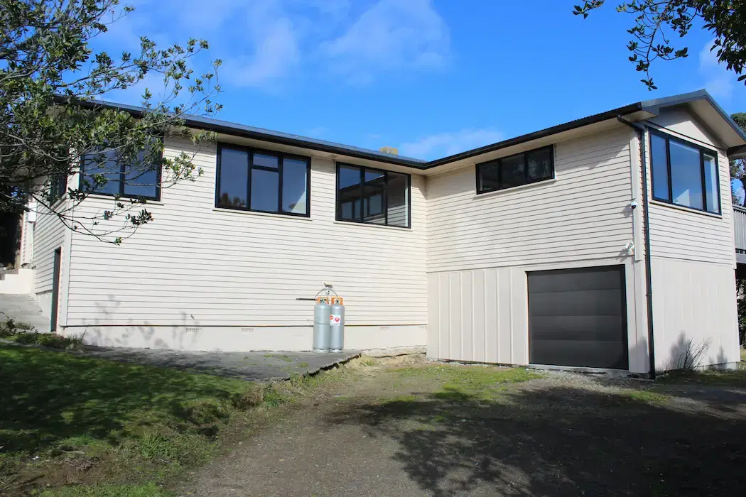 House Painters in Porirua: Expert Painting Services Porirua 2 Professional painting project in Porirua by our painters