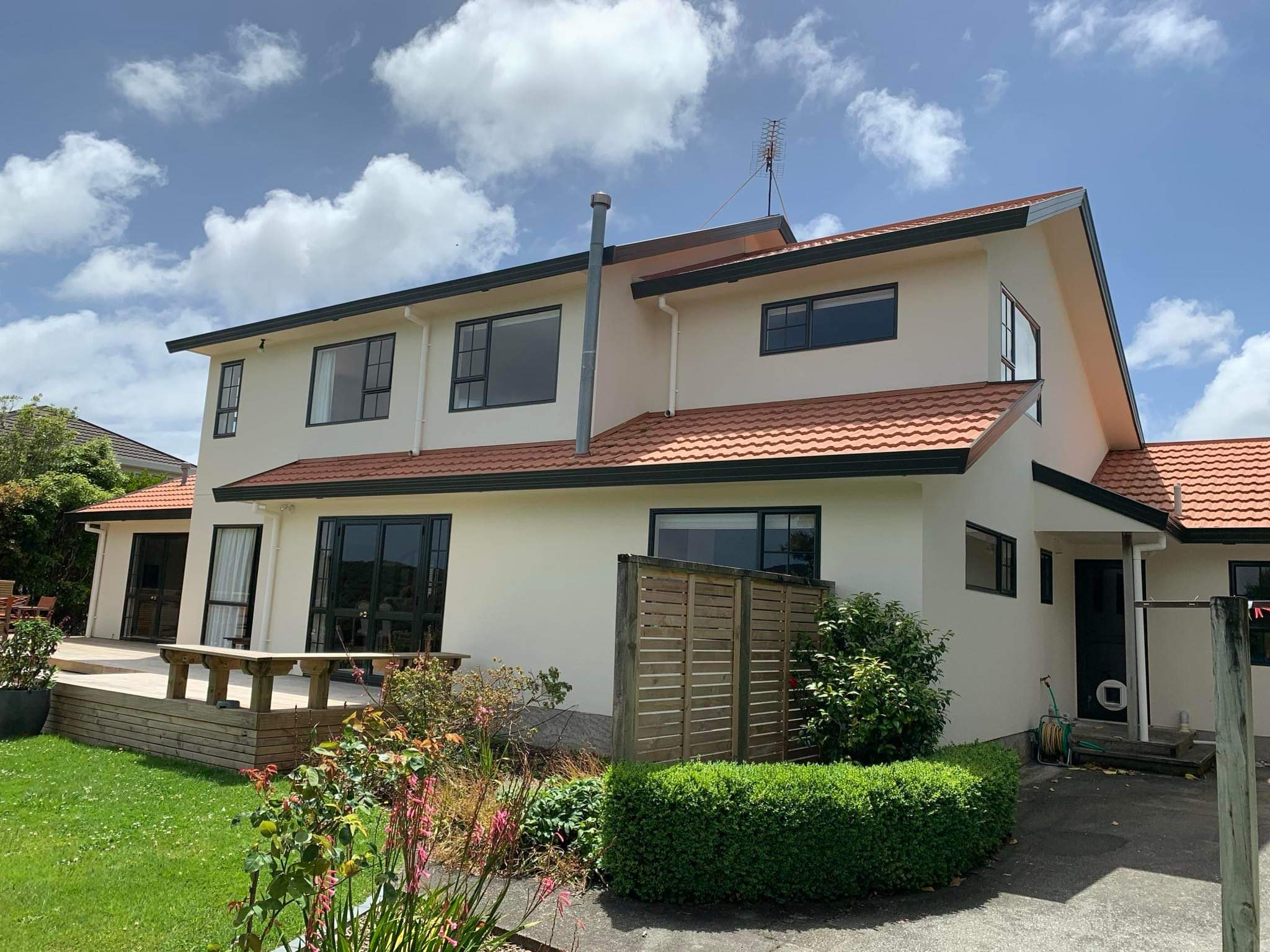 House Painters in Porirua: Expert Painting Services Porirua 2 Monolithic